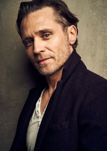 Seamus Dever
