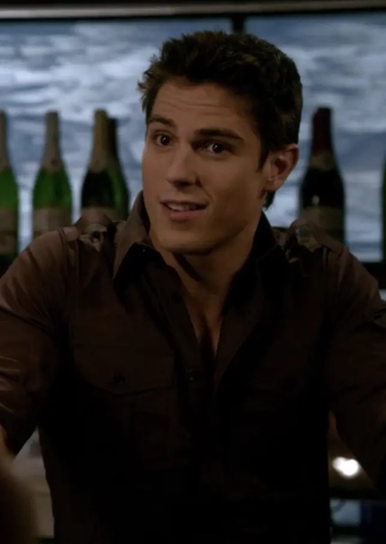 Sean Faris photo