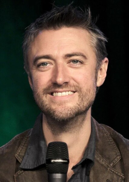 Sean Gunn photo