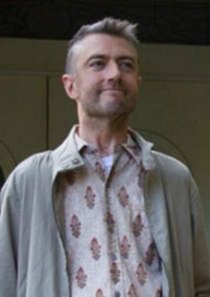 Sean Gunn photo