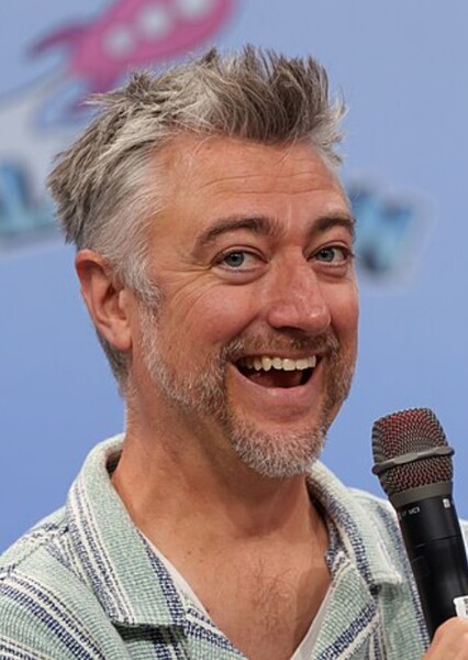 Sean Gunn photo