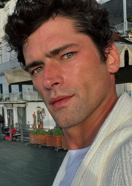 Sean O'Pry photo