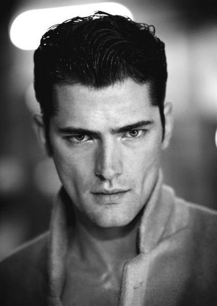 Sean O'Pry photo
