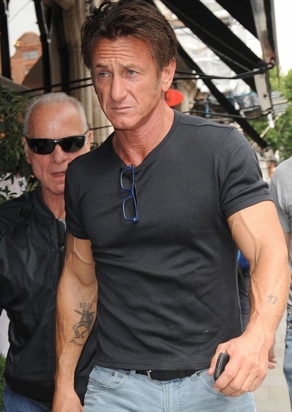 Sean Penn photo