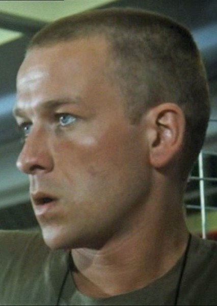 Sean Pertwee photo