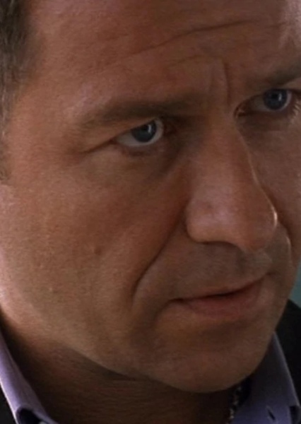 Sean Pertwee photo