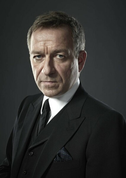 Sean Pertwee