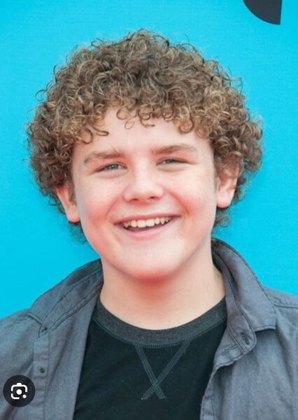 Sean Ryan Fox photo
