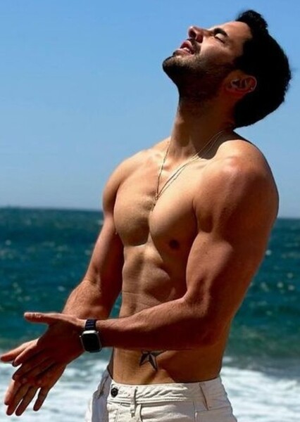 Sebastián Carvajal photo