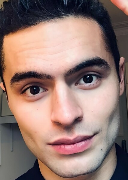 Sebastian de Souza photo