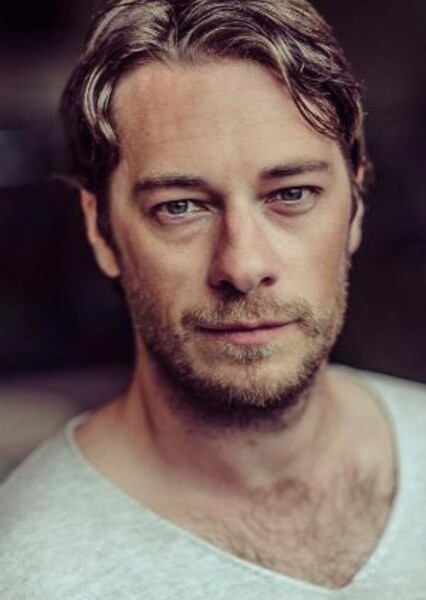 Sebastian Gainsborough photo