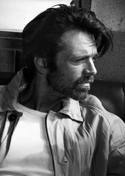 Sebastian Stan photo