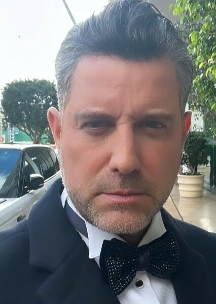 Sébastien Izambard photo