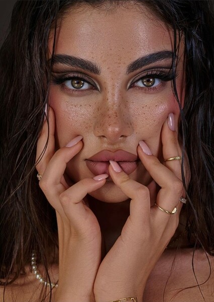Seezan Barzan photo