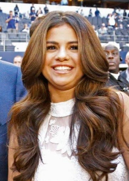 Selena Gomez photo