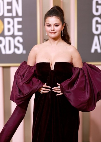 Selena Gomez photo