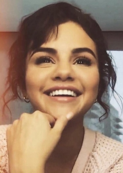 Selena Gomez photo