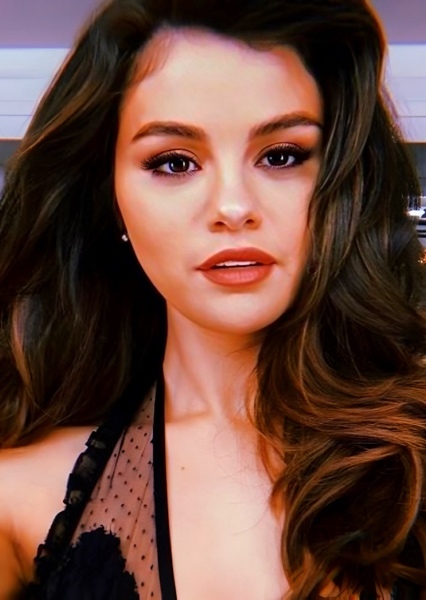 Selena Gomez photo