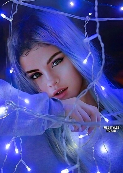 Selena Gomez photo