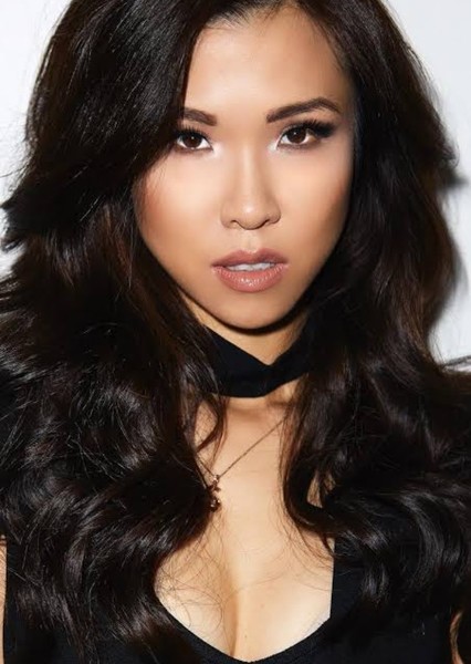 Selina Lo photo