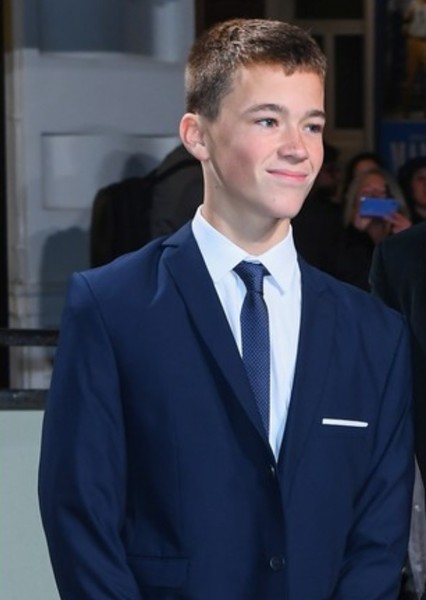 Senan West photo