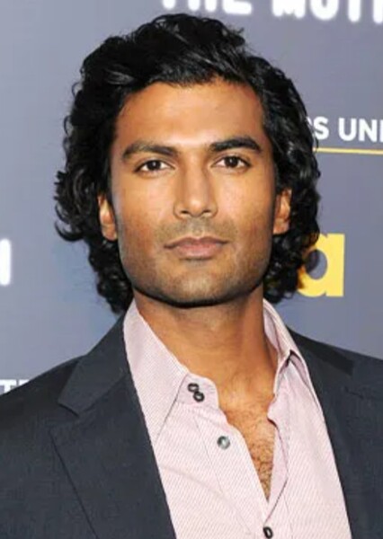 Sendhil Ramamurthy photo