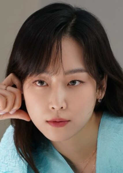 Seo Hyun-jin photo