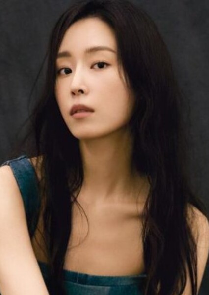 Seo Hyun-jin photo