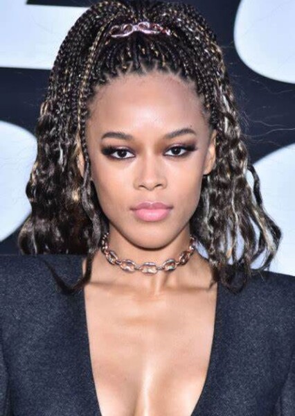 Serayah McNeill photo
