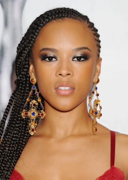 Serayah McNeill photo