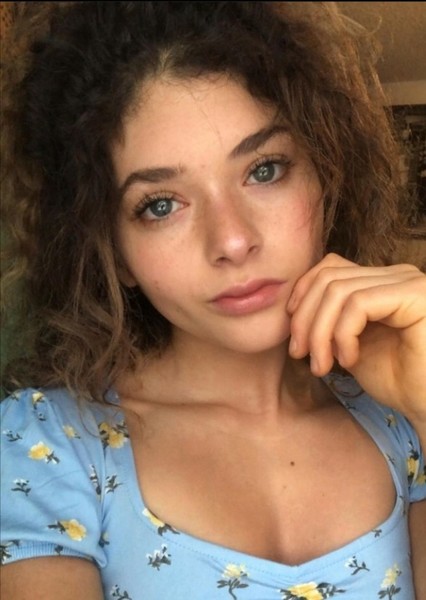 Serena Abweh photo