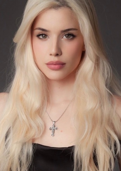 Serena Belle photo