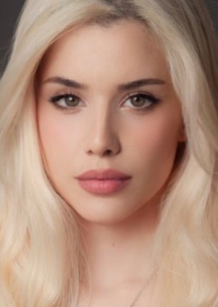 Serena Belle photo