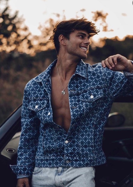Sergio Carvajal photo