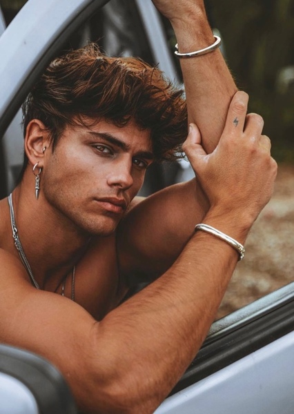 Sergio Carvajal photo