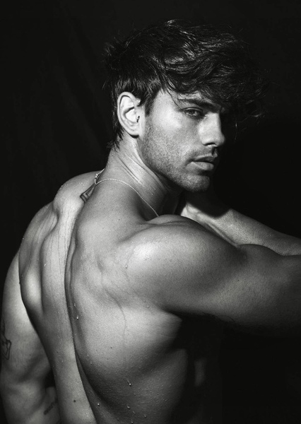 Sergio Carvajal photo