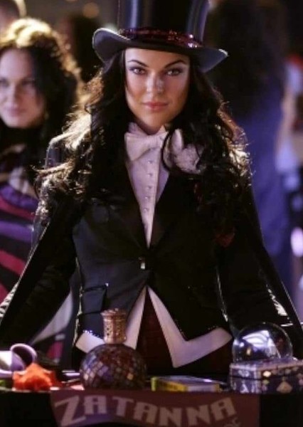 Serinda Swan photo