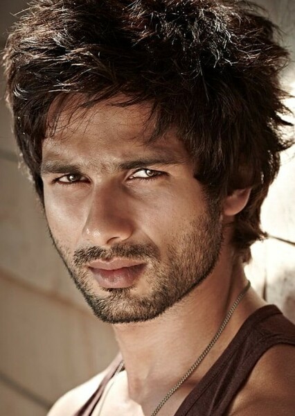 Shahid Kapoor photo