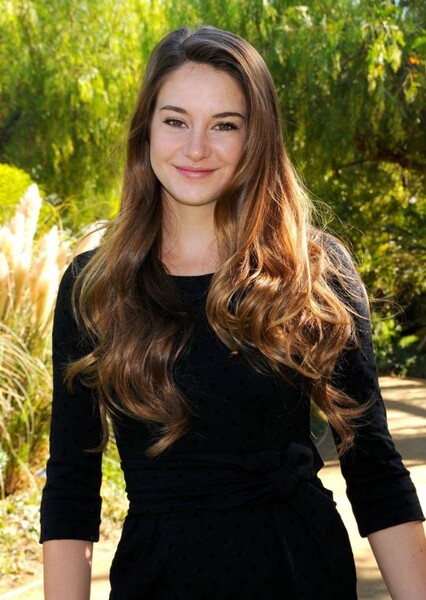 Shailene Woodley photo