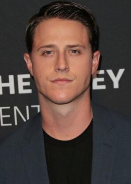 Shane Harper photo