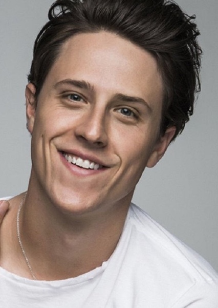 Shane Harper photo
