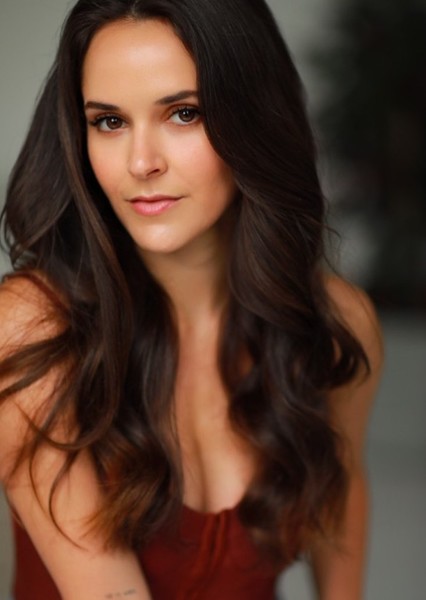 Shanley Caswell photo