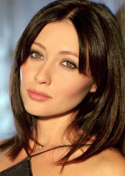 Shannen Doherty photo