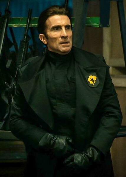 Sharlto Copley photo