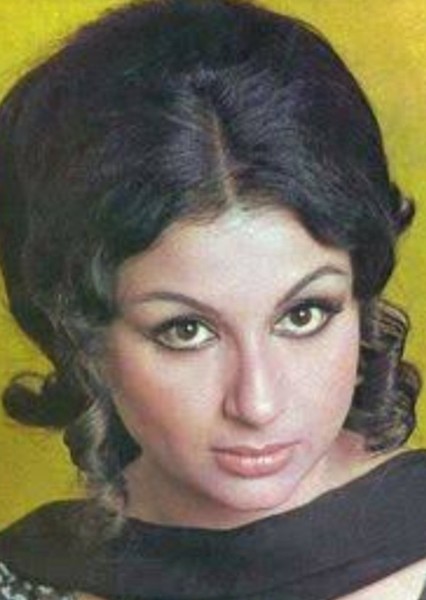 Muneeba Khan