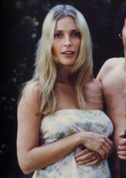 Sharon Tate photo