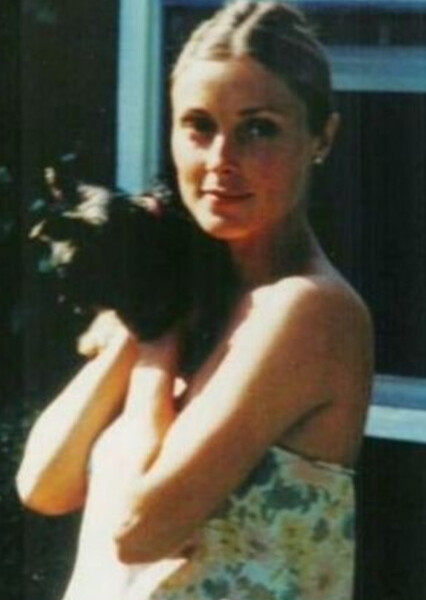 Sharon Tate photo