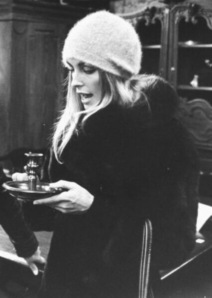 Sharon Tate photo