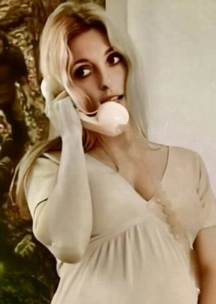 Sharon Tate photo