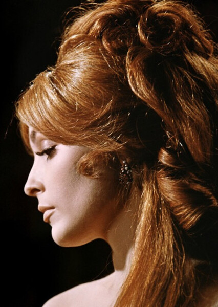 Sharon Tate photo